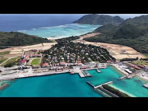 渡名喜島ドローン空撮ー集落上空（撮影者：阿左見雄大）