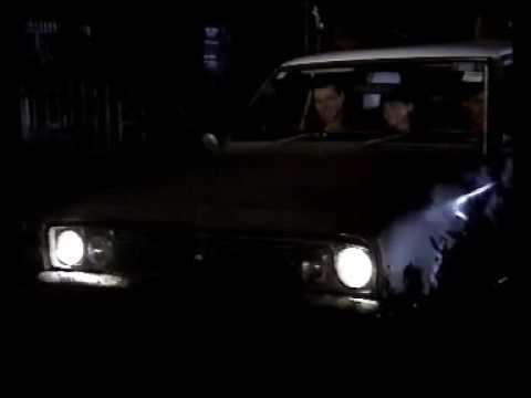 E Street - Sonny plants the bomb