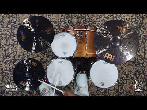 Meinl 16" Classics Custom Dark Crash Cymbal - 1132g (CC16DAC-1021316K)