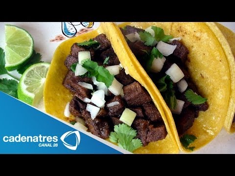 Receta de tacos de lengua en hoja de plátano / tacos de lengua en hoja de plátano