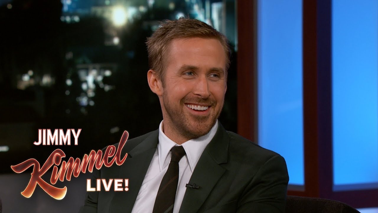 Ryan Gosling on Daughters in NY & Laughing on SNL - YouTube