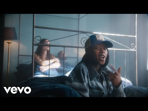 AMARIA BB - Cheaters (Official Video)