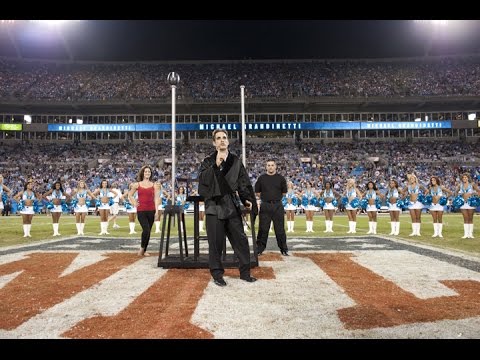 NFL Halftime Magic Show - LIVE for 70,000 People!  Featuring Michael Grandinetti