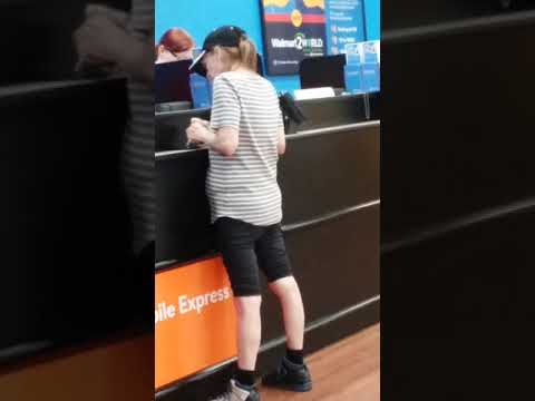 Lady at Wal-Mart all methed up lol
