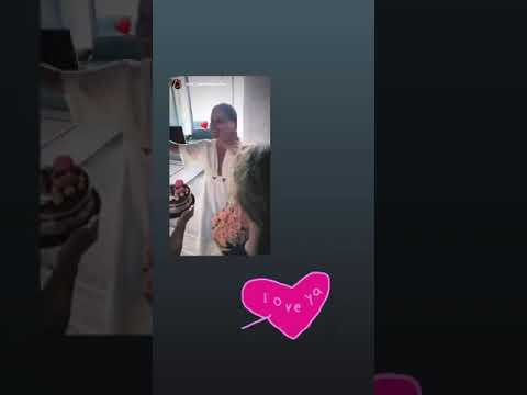 ilovestyle.com - 44α Γενέθλια Έμιλυς Γιολίτη