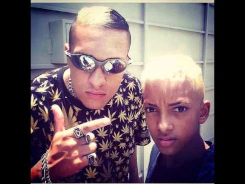 Mc Bin Laden e Mc Brinquedo - Senta na peça de prata