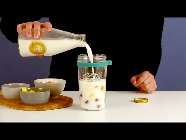 Vídeo relacionado con KIVY Set de vasos de cristal con pajita [4x 450 ml] - Vasos de agua, café y matcha - Set de vasos long drink - Vasos de café - Vasos para latte macchiato - Vasos altos para cócteles