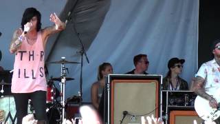 Sleeping With Sirens - Roger Rabbit- Live at Warped Tour Chicago 2013