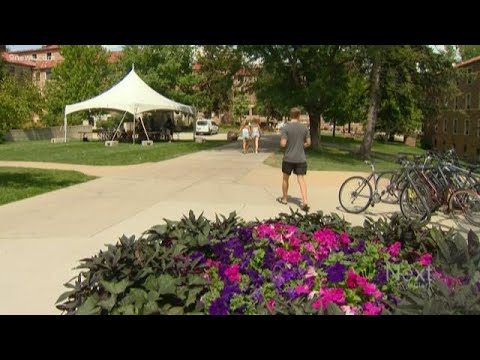 Hearing from the next generation of CU Boulder freshmen on move-in day