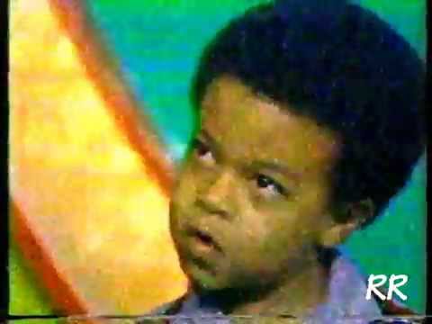 Funny Kids Videos - Child's Play Game Show Ronald dances (1983)