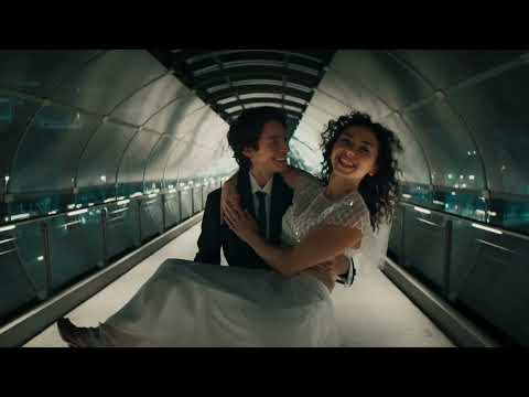 Fotograma del tráiler oficial de Geister / Ghost Song
