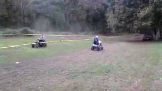 preview picture of video 'Lawn Mower Race (Wheelie)'