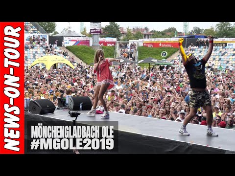 Johnny Däpp ´Duett´ feat. "Inselkind Carolina" (4k) Lorenz Büffel | Mönchengladbach Ole 2019