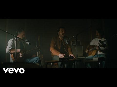 Eden Muñoz and Bacilos Oficial