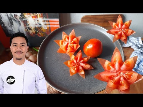 , title : 'How to make Tomato Flower || Membuat garnish dari tomat || Perintilan tumpeng by Chef Tirta'