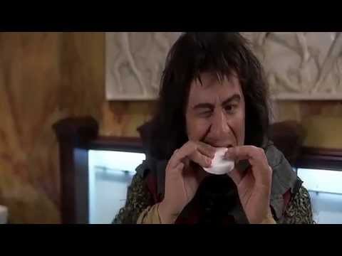 It smells like the forest / Just Visiting (2001)