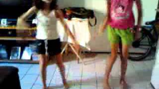 Dança Kuduro - Nycole e Stefanne