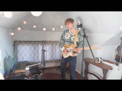 Francis (Let It Grxw) LIVE at Home