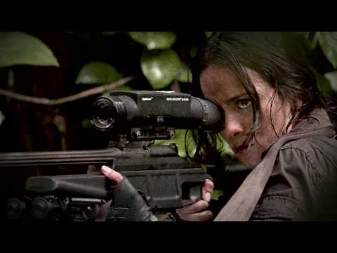 Predators (Featurette 'Isabelle')