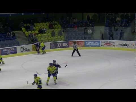 HC ZUBR Přerov - HC Baník Karviná   2.2.2013