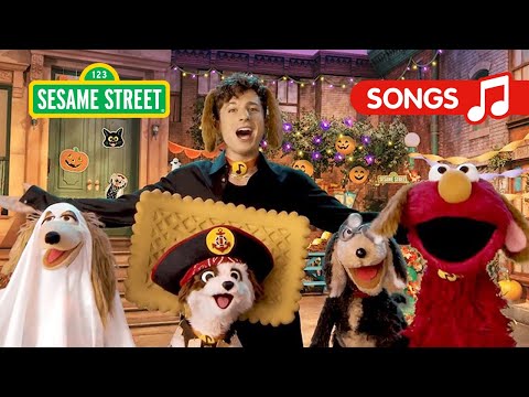 セサミストリートチャーリー・プースと一緒にHappy Howl-o-ween Song! (Sesame Street: Happy Howl-o-ween Song with Charlie Puth!)