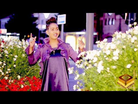 IDIL CADOW 2016 FARXAD SIIN OFFICIAL VIDEO (DIRECTED BY BULQAAS STUDIO)