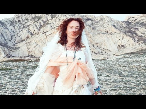 Lize - Reines (Lyric video)