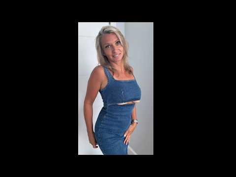 Mari | Natural Older Woman Over 50 : Retro Allure & Enduring Charm (Latest Update Today)