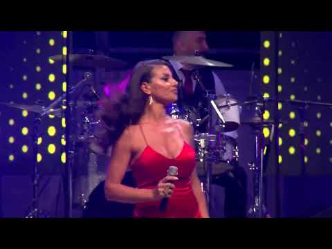 Suzana Gavazova  i Grupa Molika - Bum bum - Notite na Makedonija