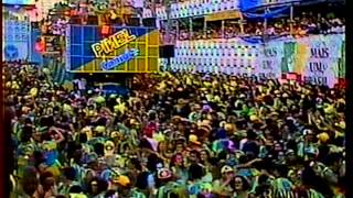 Netinho e Caetano Veloso Carnaval 1994 'A Filha da Chiquita Bacana'