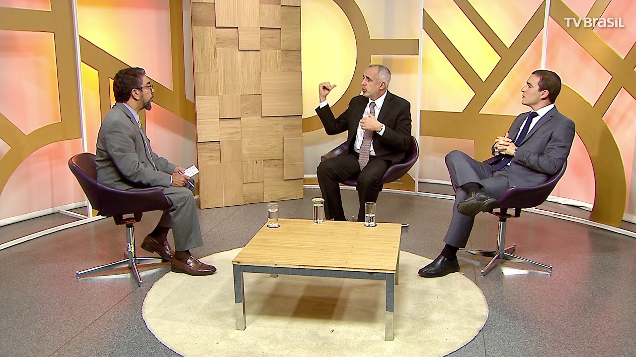 Diálogo Brasil debate financiamento de campanha e renovação política