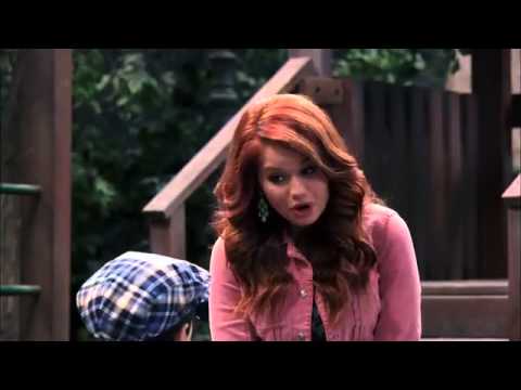 Jessie "Panic Attack Room" - Clip