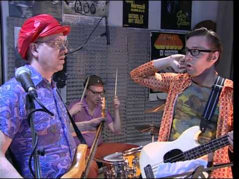 Thumbnail for "Mä Tuun Kellottaa Sua..." - Kummeli 1999 by NWA