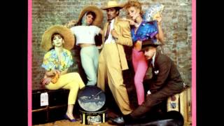 Kid Creole And The Coconuts - I'm Corrupt