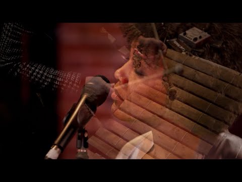 'Waiting in Vain' (Marley) | Fola Dada & Band @ Red Horn District