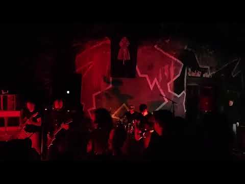 Besna - Zverstvá (live Revúca tour - @secret show)