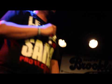 Jonq veut fu fric LIVE ( Verse 12.7 )