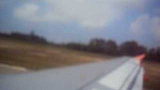 preview picture of video 'Despegue desde el aeropuerto de Asturias (OVD)'