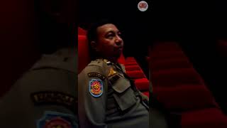 Download lagu Pengamanan Bapak Bupati H. Herman Suherman dalam kegiatan peninjauan bioskop XXI di Citymall 2 #fyp mp3 Download lagu Pengamanan Bapak Bupati H. Herman Suherman dalam kegiatan peninjauan bioskop XXI di Citymall 2 #fyp mp3