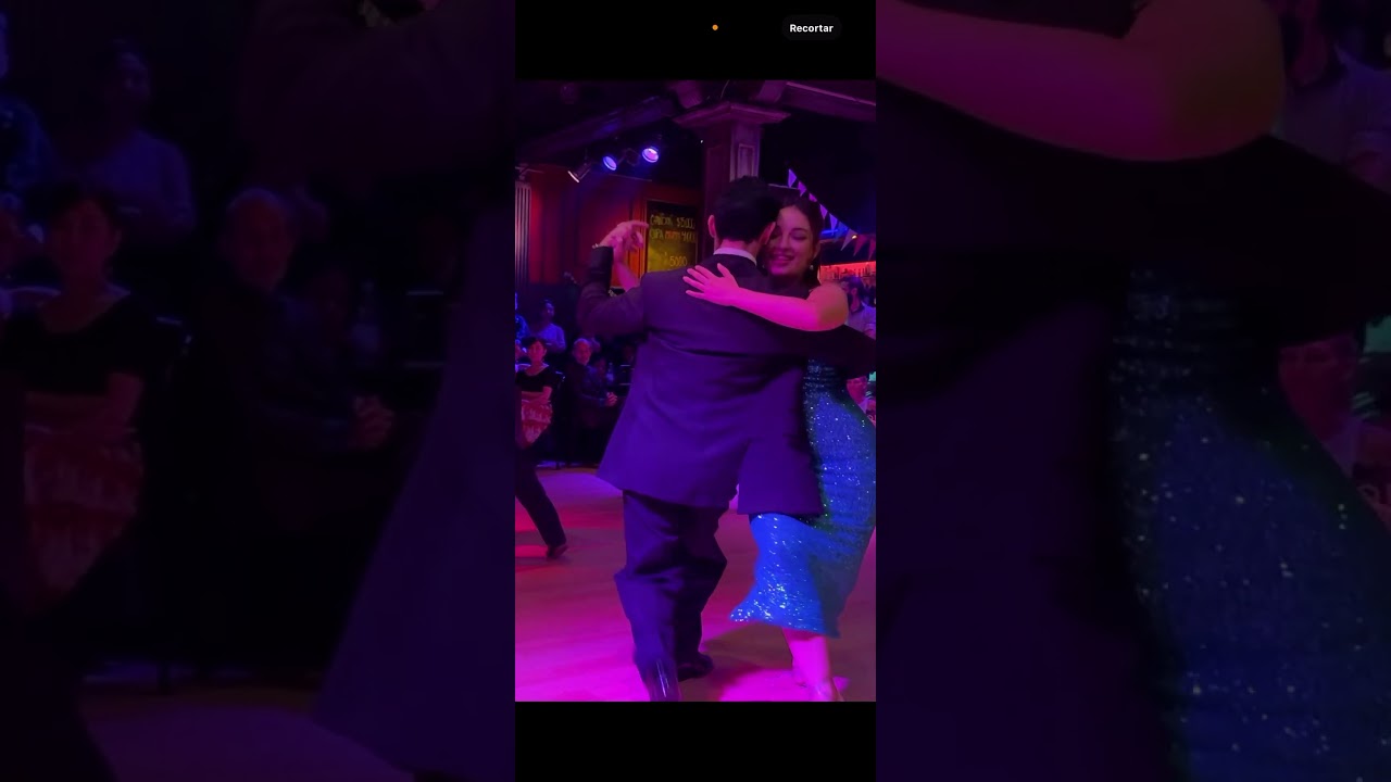 Video thumbnail for Juan Vargas y Ornella Simonetto en La Comedia - 2/2 milonga vieja milonga.