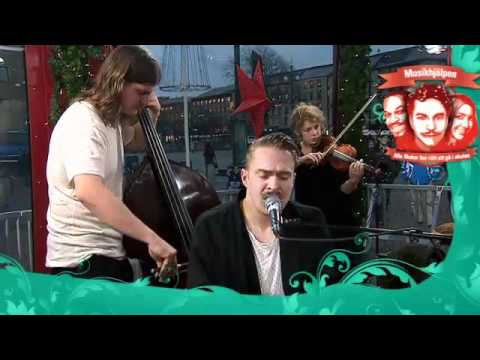 download lagu mp3 mp4 Fibes Oh Fibes From Me Live Musikhjalpen, download mp3 Fibes Oh Fibes From Me Live Musikhjalpen free download mp3, download mp3 Fibes Oh Fibes From Me Live Musikhjalpen