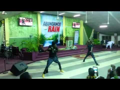 Elevators dance crew storms lagos mp4