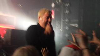 Deftones Chino gift to a young fan