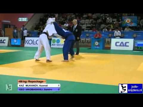 Azamat Mukanov (KAZ) - Sandro Iakobashvili (GEO) [-66kg]