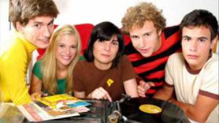 La Casa Azul - Aunque Parezca Lo Mejor