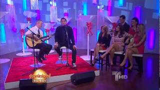 Levántate | Serenata Daniel y Ramón | Telemundo