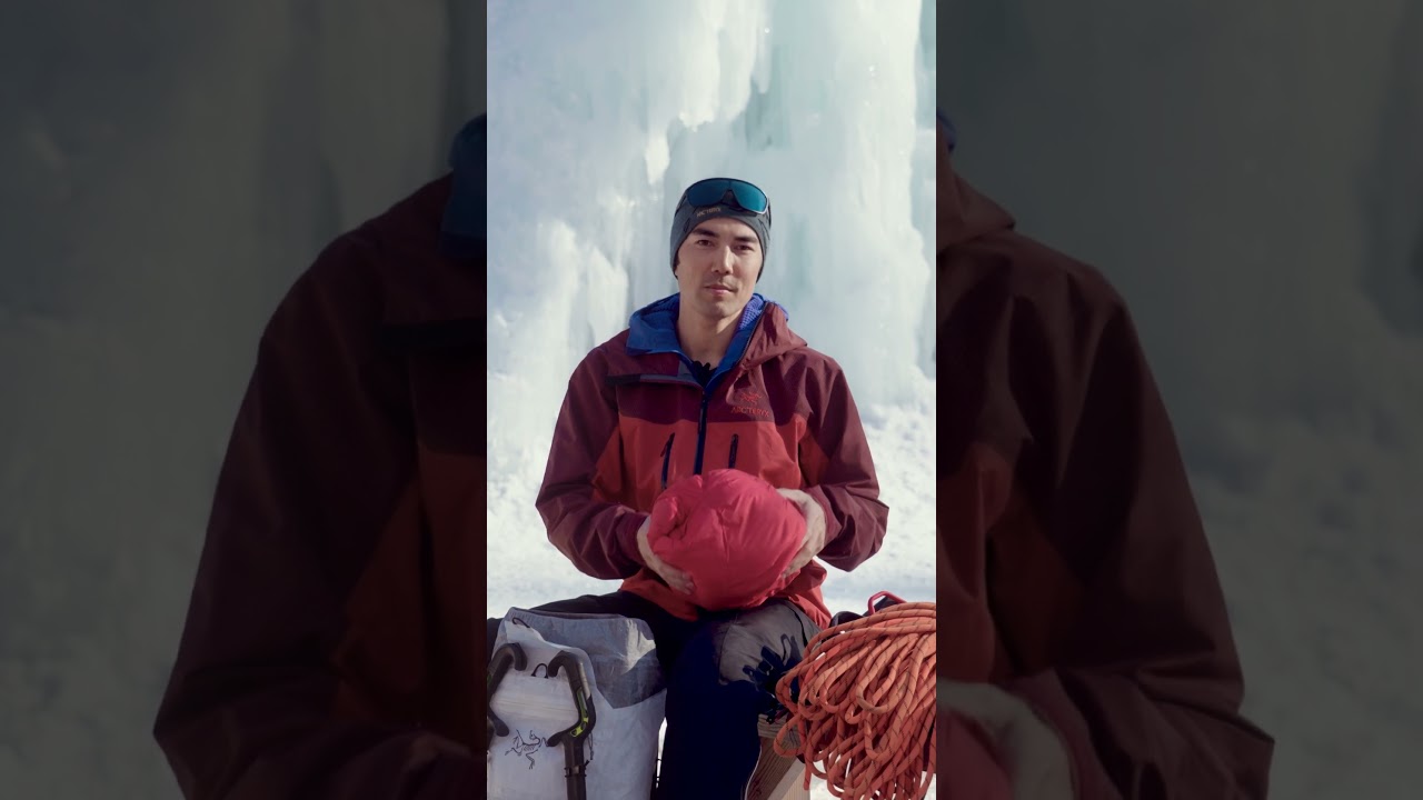 What's In Your Backpack? with Michihiko Isaka 山岳ガイドの井坂道彦氏がアイスクライミングの装備を紹介