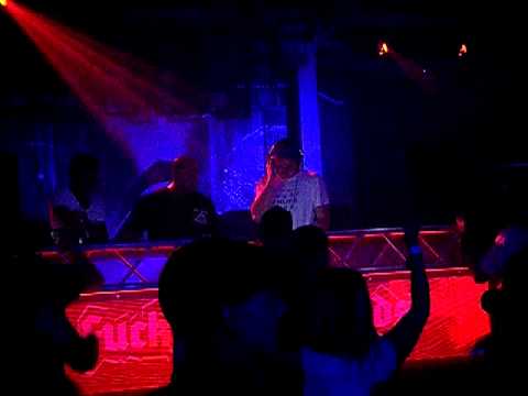 The Vizitor vs Little Terror Man @ The Vizitor solo, Crystal Venue - Culemborg