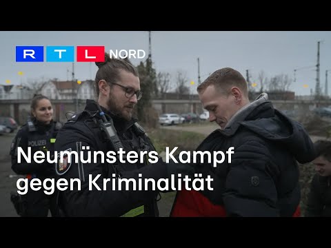 On patrol with the Neumünster police