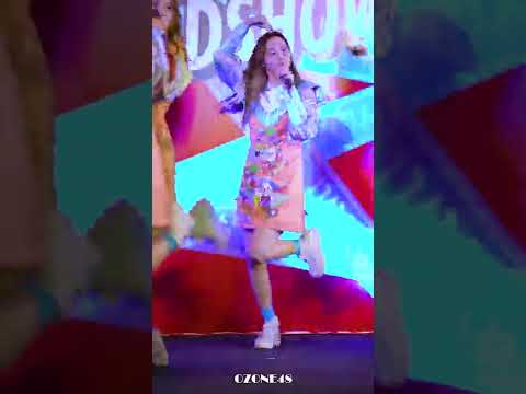[4K] Fancam Satchan BNK48 - Sukida Sukida Sukida @ Central Udonthani 050365
